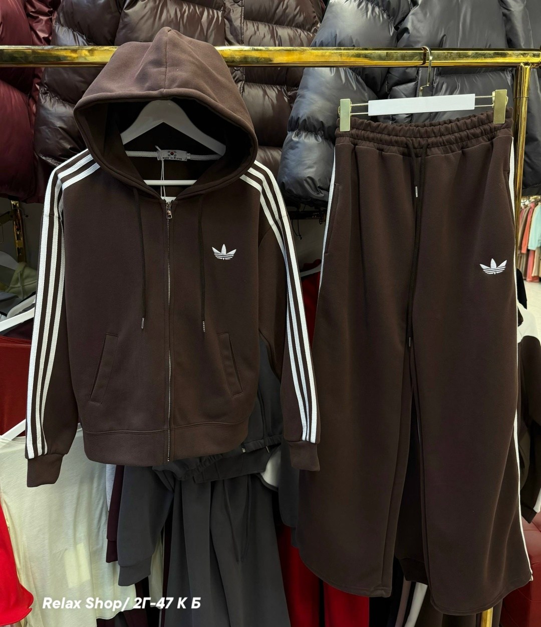 спортивный костюм adidas,костюм адидас красный,спортивный костюм adidas originals,адидас спортивный костюм,костюм спортивный