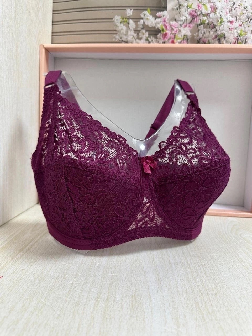 бюстгальтер женские,бюстгальтер,женская нижнее белье,бюстгальтер женское нижнее белье,бюстгальтер кружевное