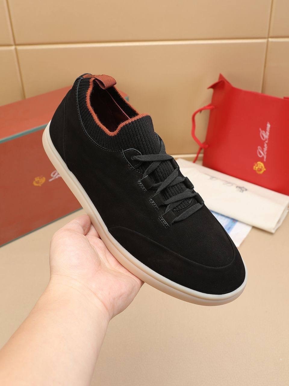 замшевые кроссовки,кроссовки loro piana,loro piana замшевые кроссовки,кроссовки мужские замшевые,