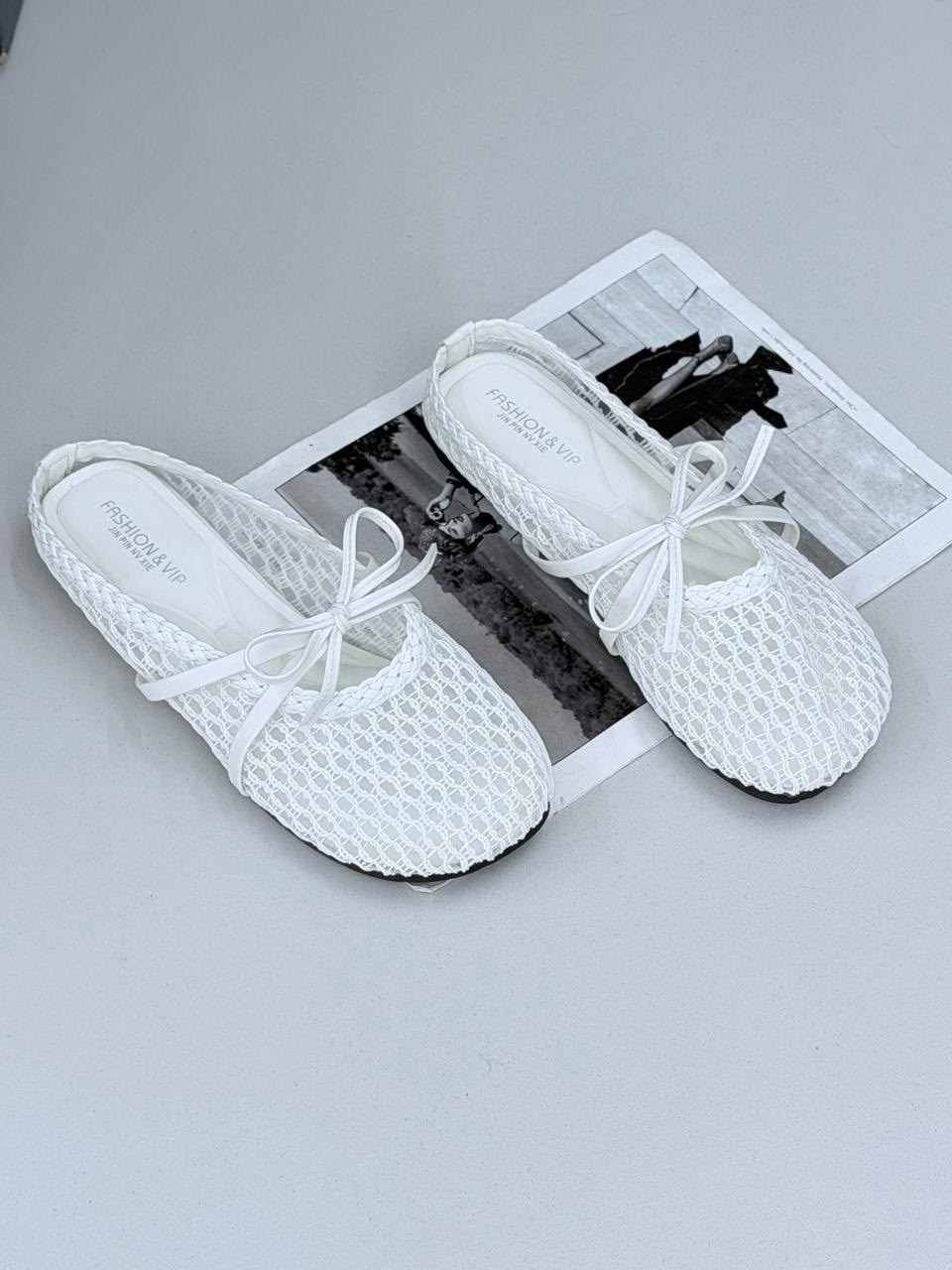 вязаные тапочки,вязаные босоножки,,летние тапочки,женские тапочки