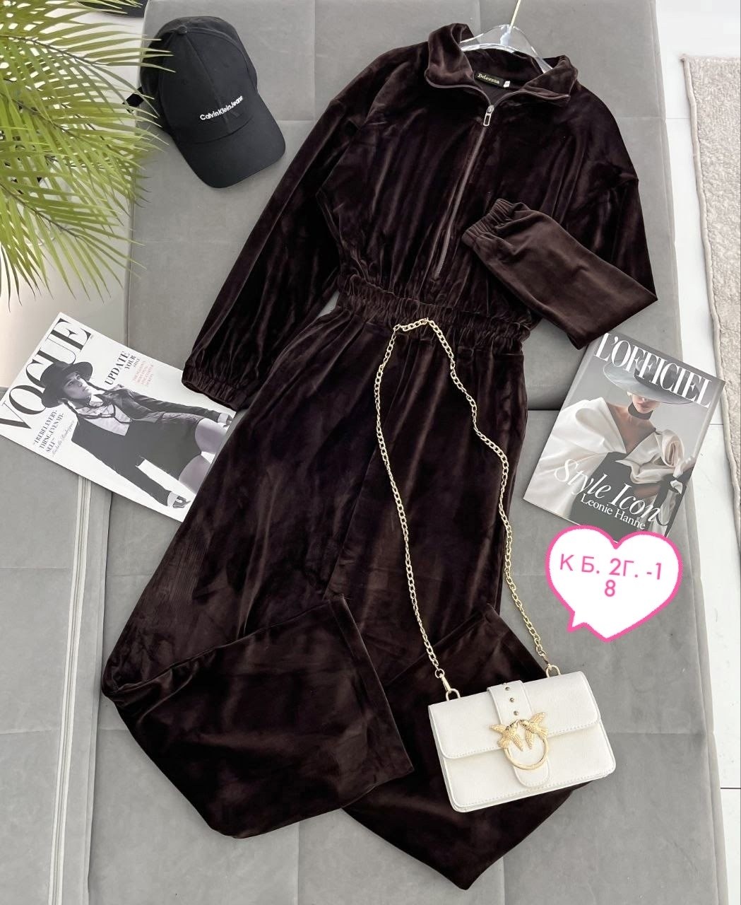 женский велюровый комбинезон 42/48р,велюровый спортивный костюм,велюровый женский комбинезон,велюровый костюм,комбинезон из королевского велюра