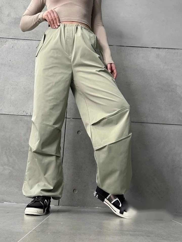 мешковатые штаны карго женские,свободные популярные стильные женские брюки карго,штаны карго женские широкие,брюки-карго,широкие брюки карго