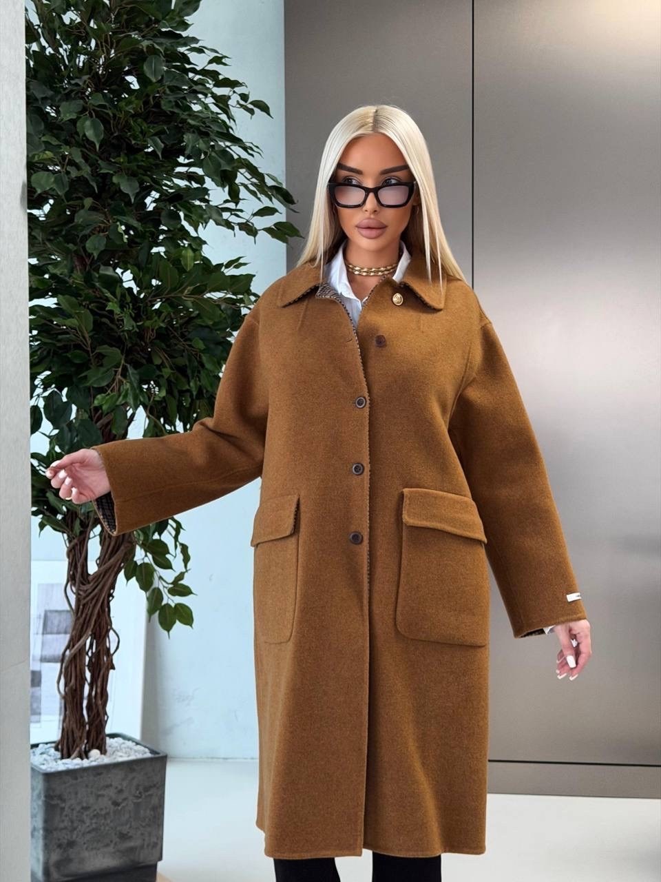 пальто модное,стильное пальто,пальто прямого кроя,пальто прямого кроя mollis 12-01-2475/1,пальто женские