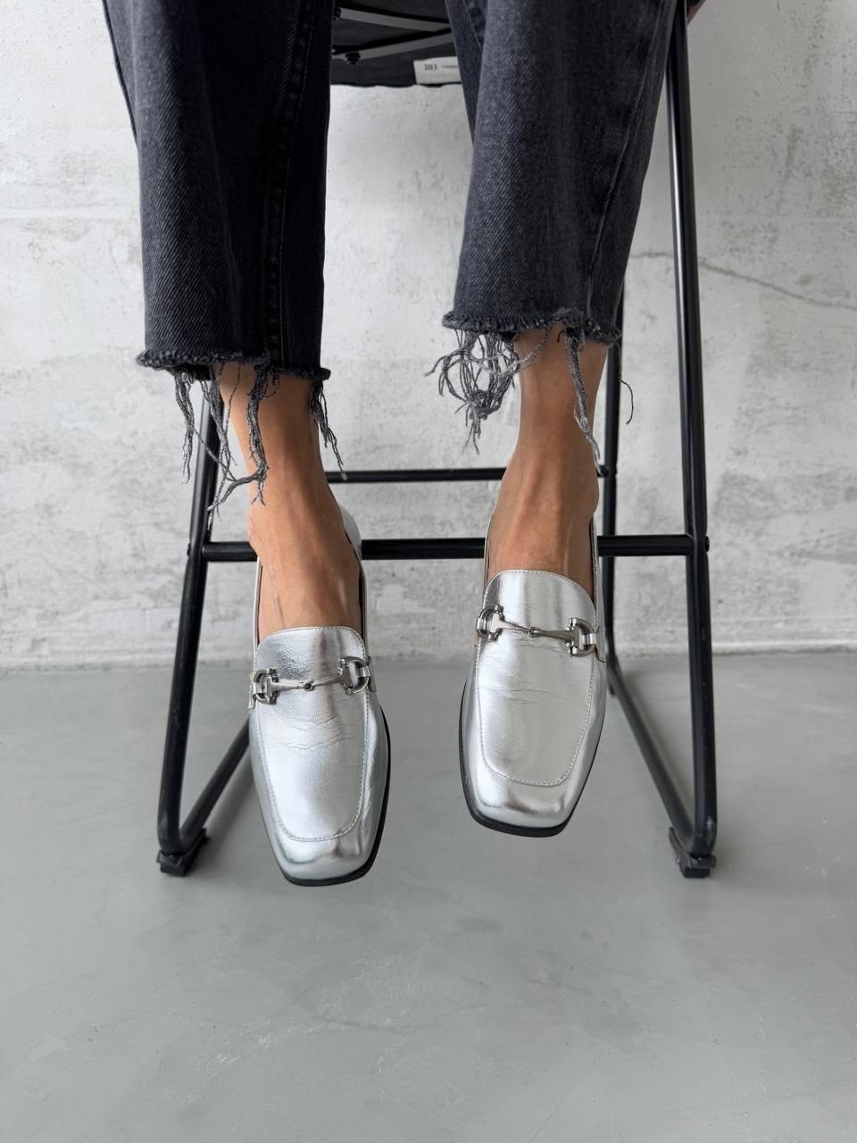 лоферы женские,модные лоферы,лоферы туфли,массивные лоферы,золотистые лоферы