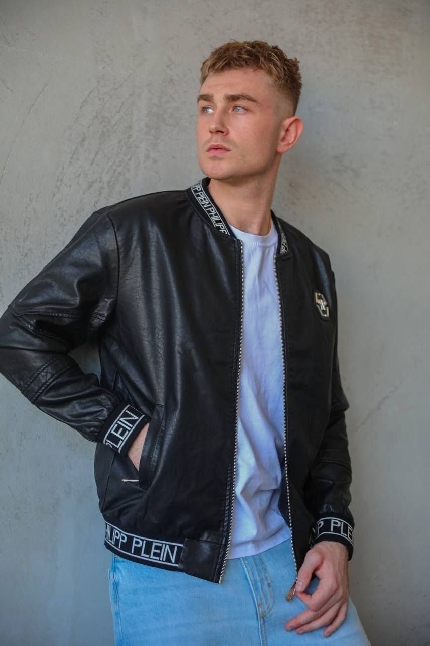 стильные мужские куртки,бомбер филипп плейн,мужская куртка кожаная,мужской кожаный бомбер,кожаный бомбер филипп плейн