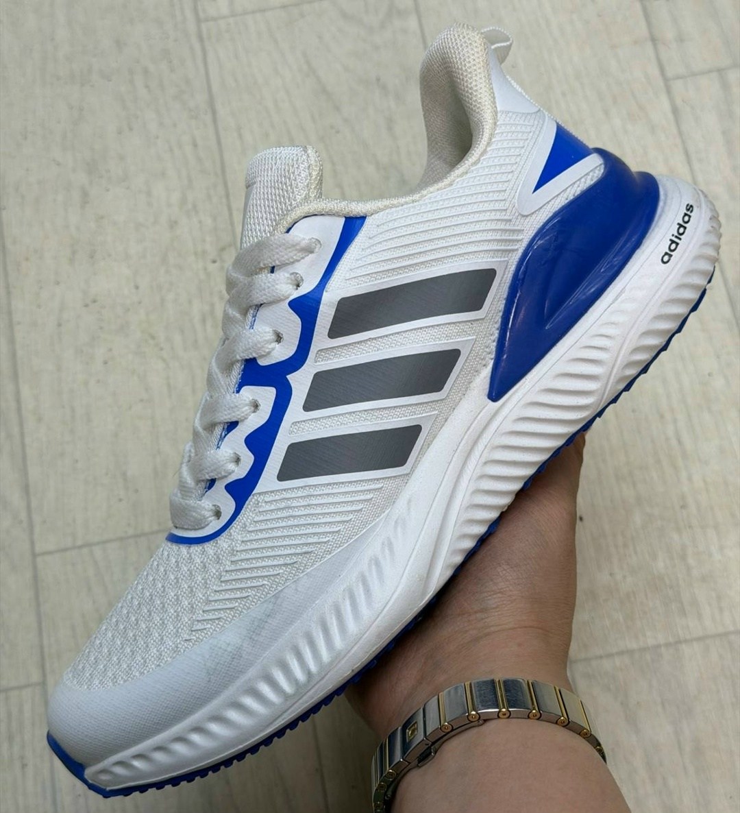 кроссовки adidas,мужские кроссовки adidas,кроссовки женские adidas,кроссовки женские adidas ultrabounce,кроссовки