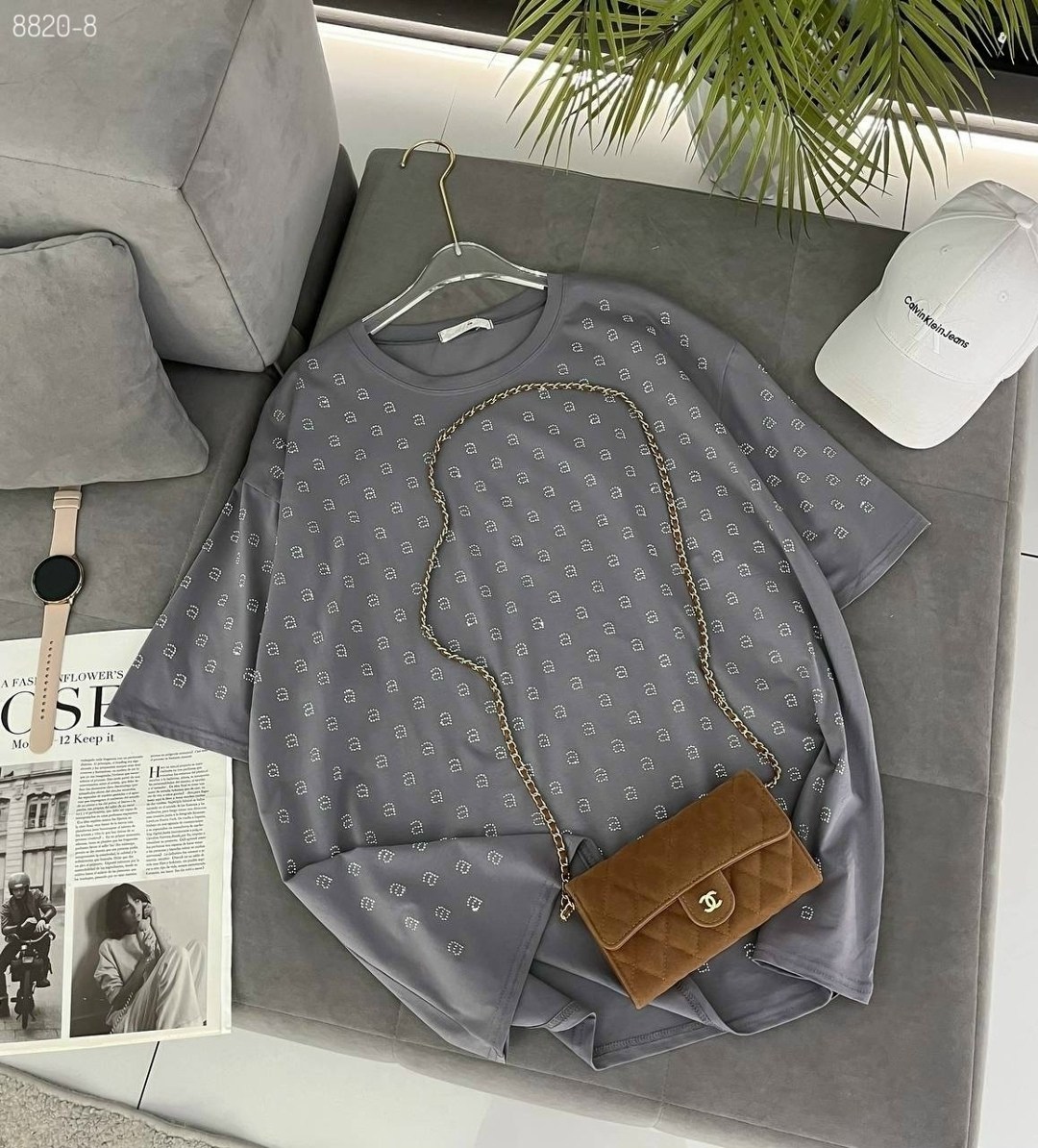 футболочка в стиле оверсайз,женская футболка оверсайз,женская футболка,футболка оверсайз со стразами,футболка женская оверсайз со стразами