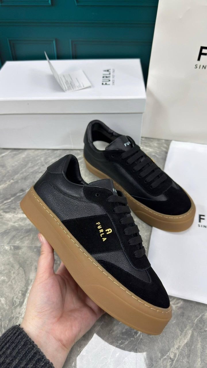 ,кеды furla,кеды замшевые,кожаные кеды,замшевые кроссовки