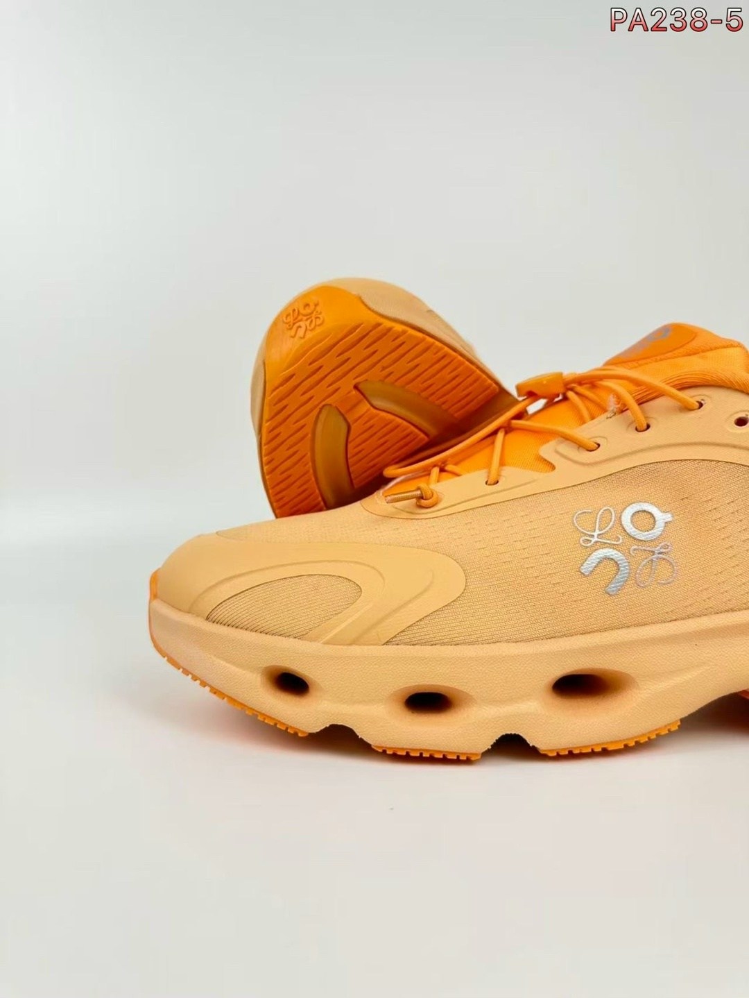 кроссовки loewe,кроссовки on loewe x cloudtilt 2 tan white gum,кроссовки мужские женские,женские кроссовки,кроссовки