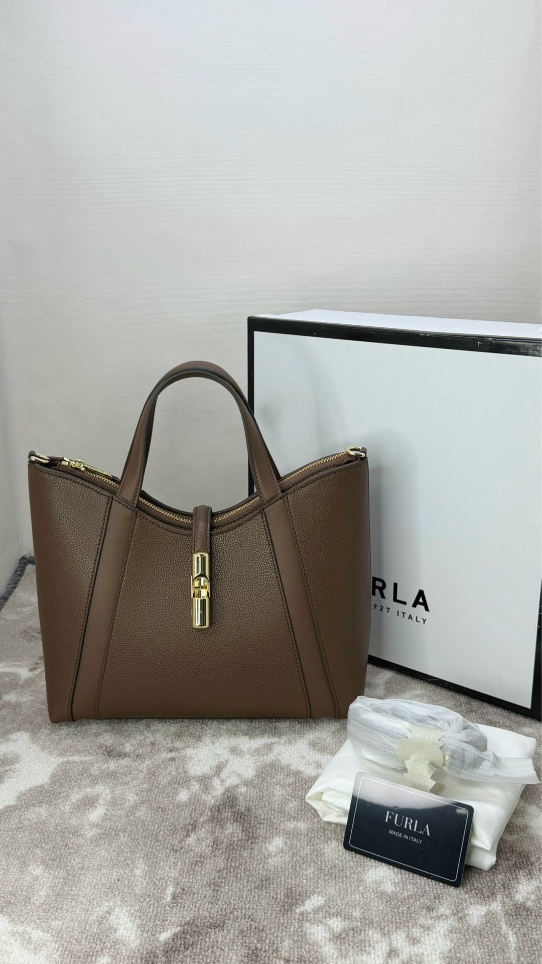 сумка furla,женская сумка furla,бежевая сумка,сумка furla оригинал,сумка