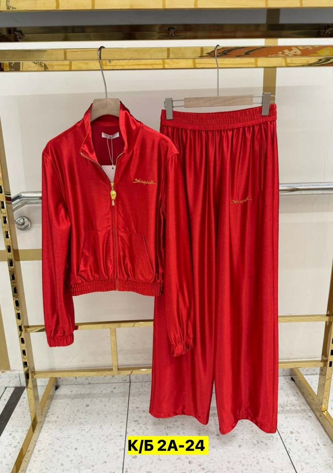 повседневный костюм,костюм спортивный женский,спортивные костюмы ,костюм спортивный,женские костюмы