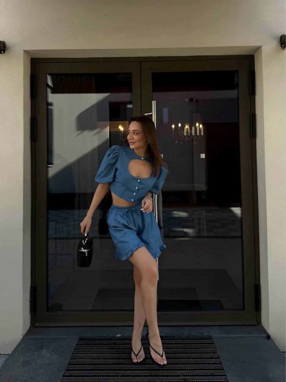 джинсовые костюмы женские,костюм с джинсовыми шортами,костюм женский с шортами,джинсовые костюмы,стильный джинсовый костюм