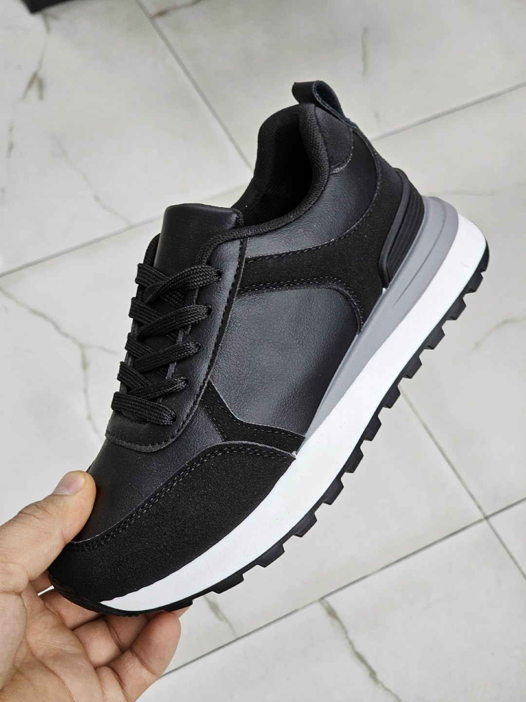 кроссовки женскиe,кроссовки для женщин,,кроссовки модные,кроссовки эко