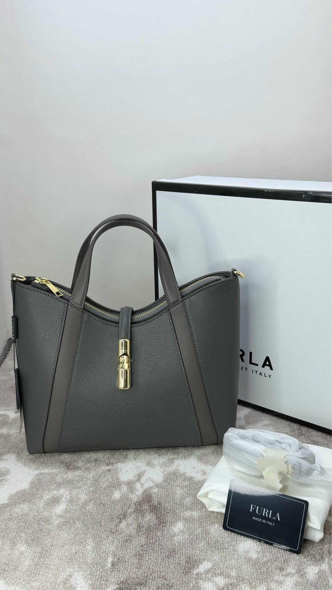 сумка furla,женская сумка furla,бежевая сумка,сумка furla оригинал,сумка