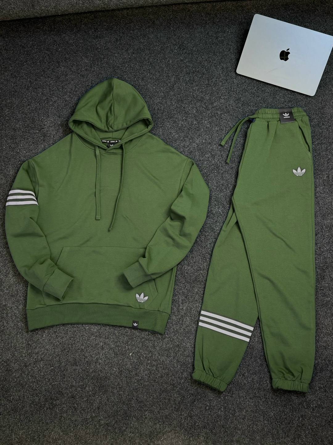 спортивный костюм adidas,спортивные костюмы мужские,спортивный костюм адидас,костюм адидас люкс,спортивный костюм мужской спортивный костюм