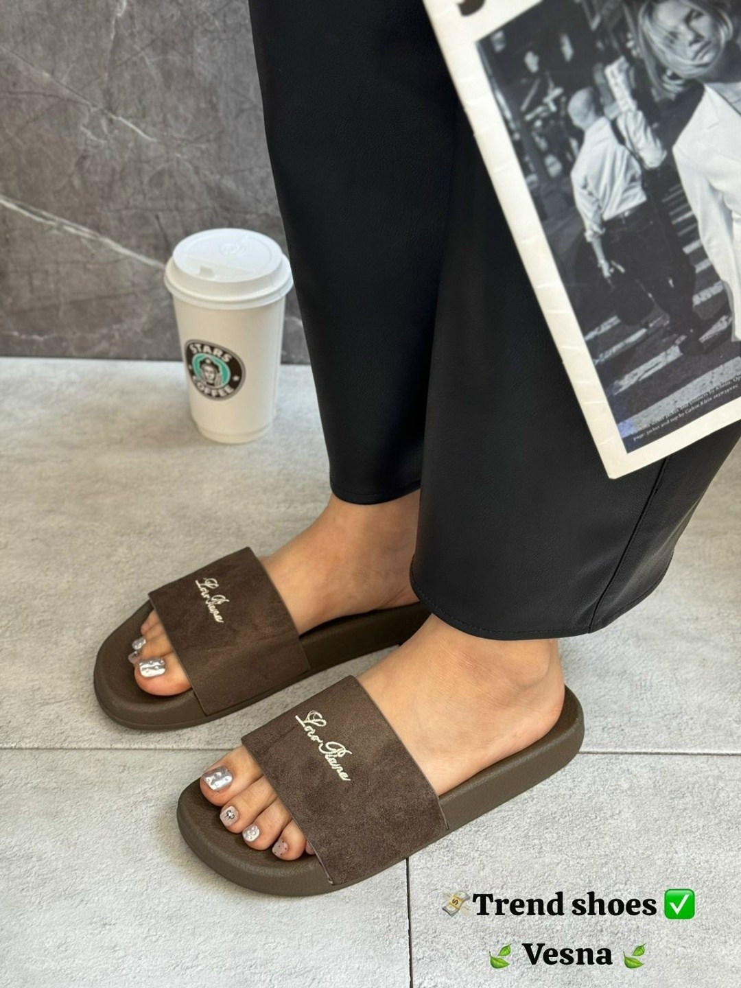 шлепки мужские,шлепанцы женские,мужские шлепанцы,модные шлепанцы,кожаные шлепки