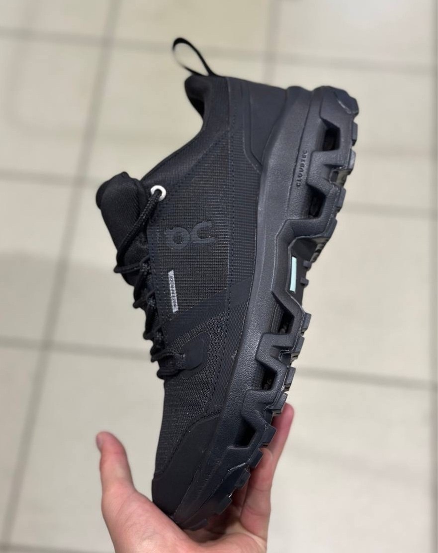 кроссовки on cloudwander waterproof,черные водонепроницаемые кроссовки cloudwander on,кроссовки,кроссовки cloudwander waterproof 1 on,водонепроницаемые кроссовки