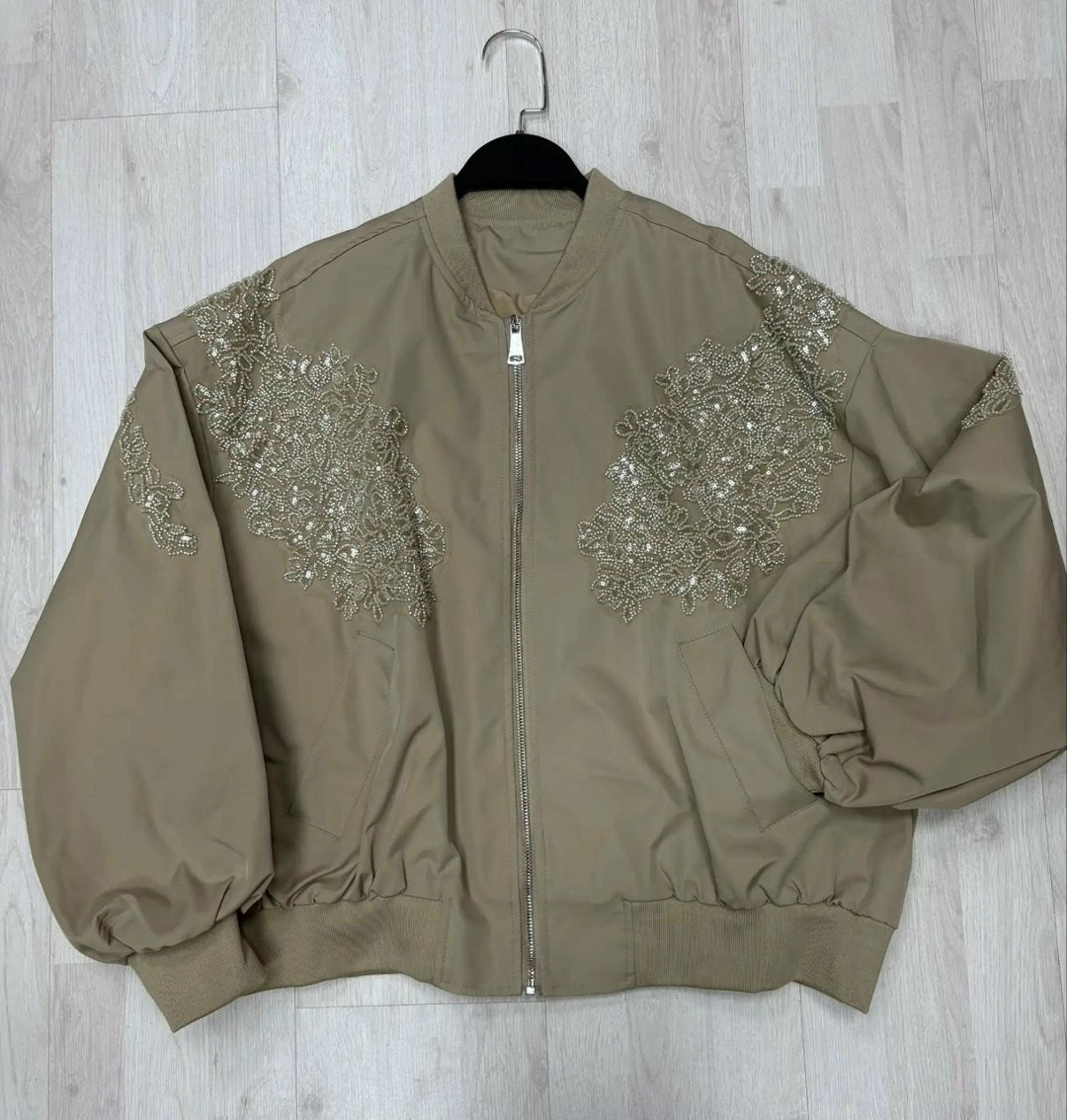 вышивка бисером,вышивка от кутюр,вышивка бусинами,вышивка стразами,кружево свадебное