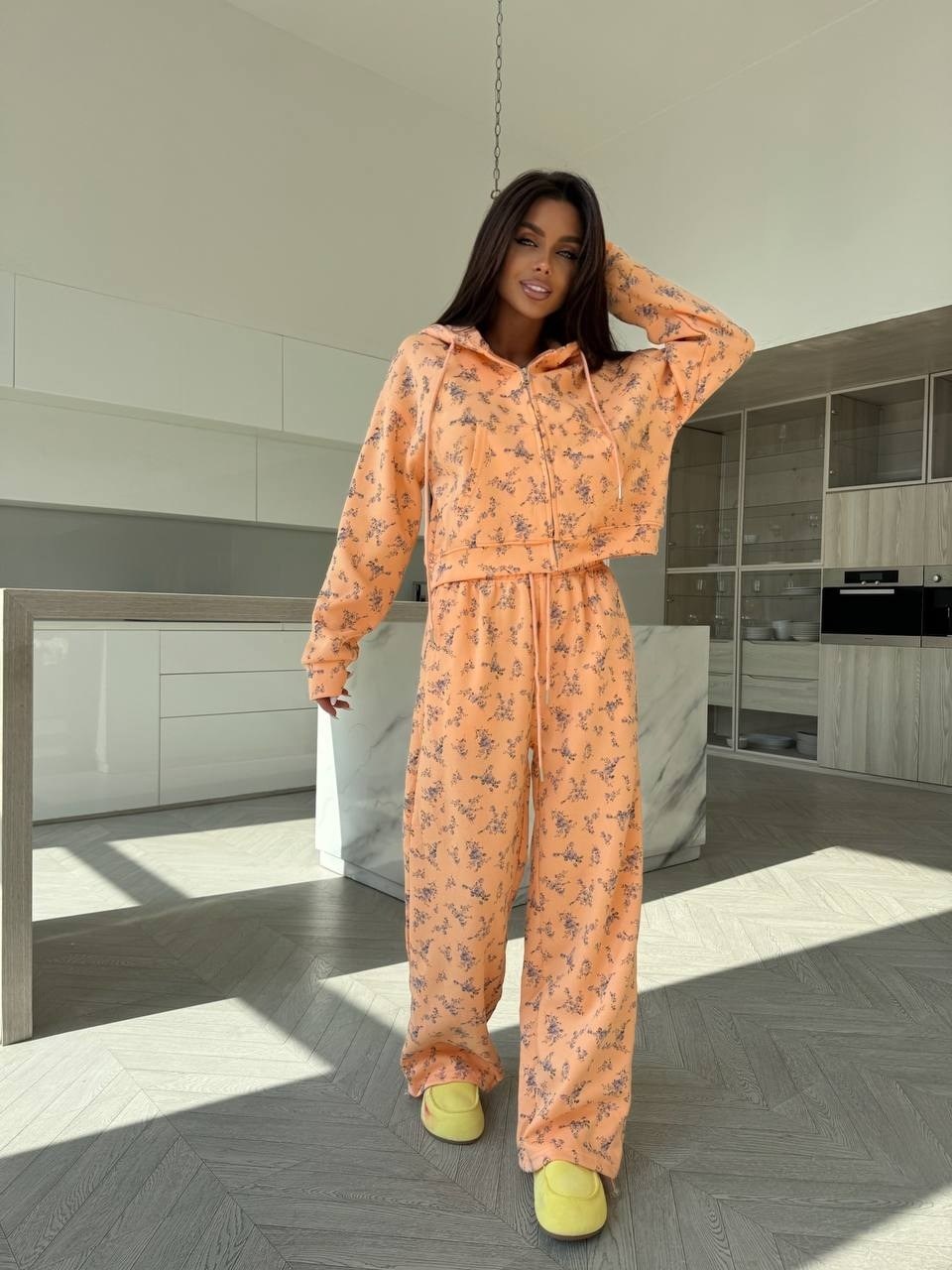 костюм женский спортивный,стильные костюмы,костюм с брюками модный,костюм модный,костюм женский