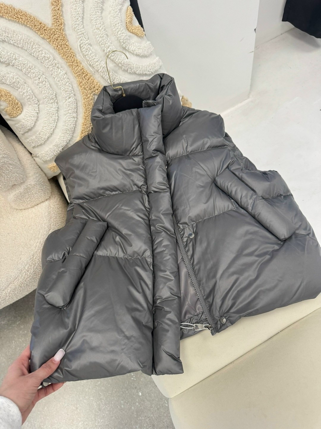 теплый жилет,жилет,женская жилетка,жилет женский,пуховой жилет