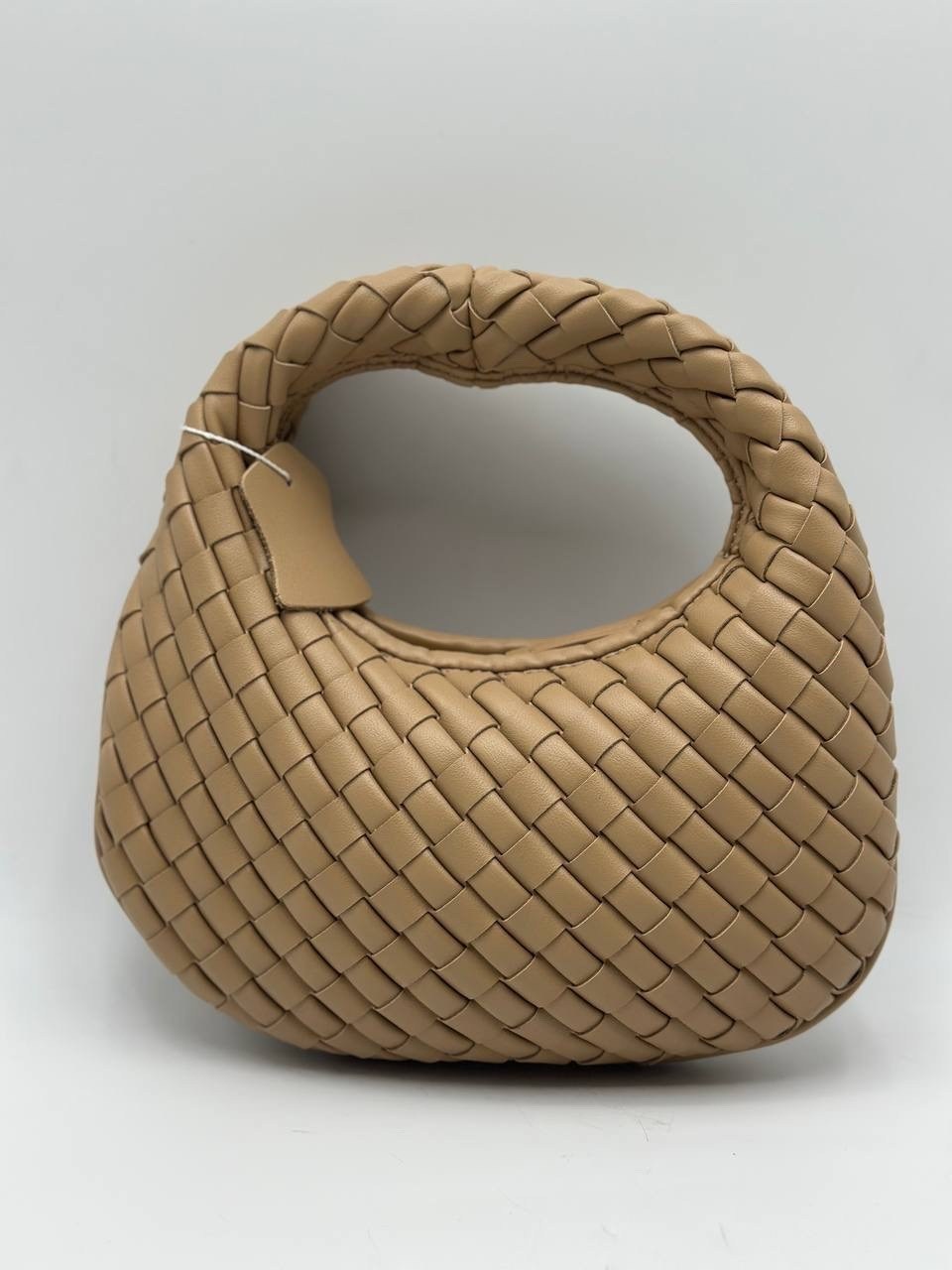 bottega veneta сумка,сумка женская bottega veneta,боттега венета сумка,сумка хобо боттега,сумки плетеная