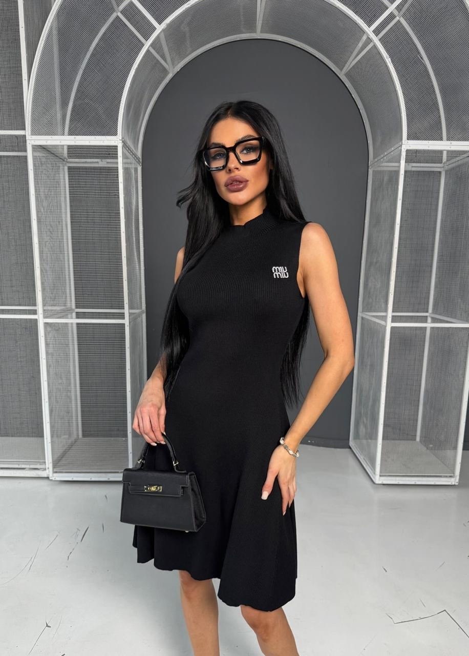 модное платье,платье,стильное платье,платье приталенное,костюм с юбкой