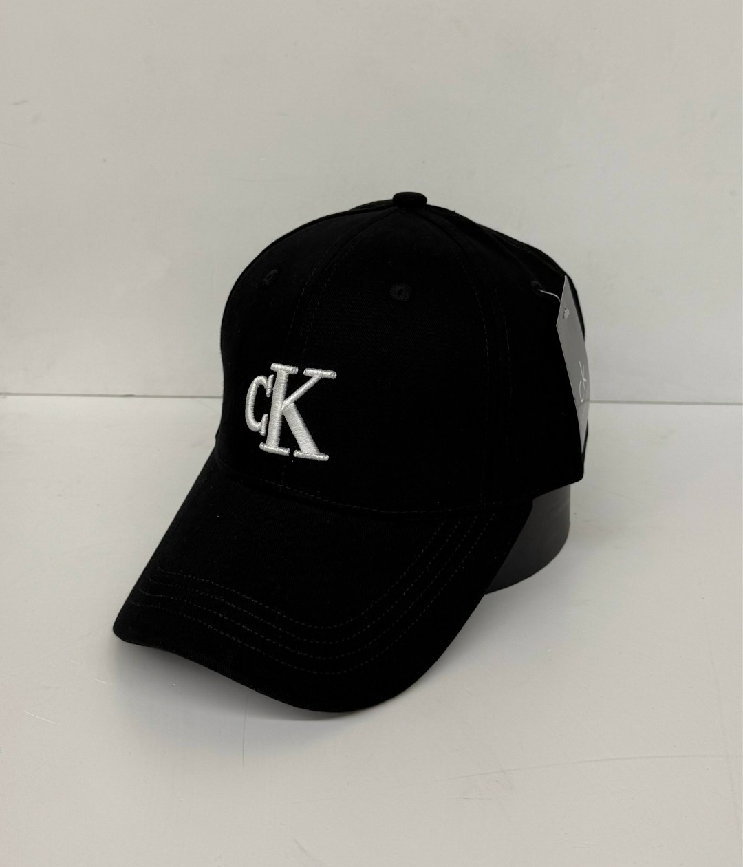 бейсболка calvin klein,кепка кельвин кляйн черная мужская,мужские бейсболки calvin klein,черная бейсболка кельвин кляйн,бейсболка calvin klein jeans