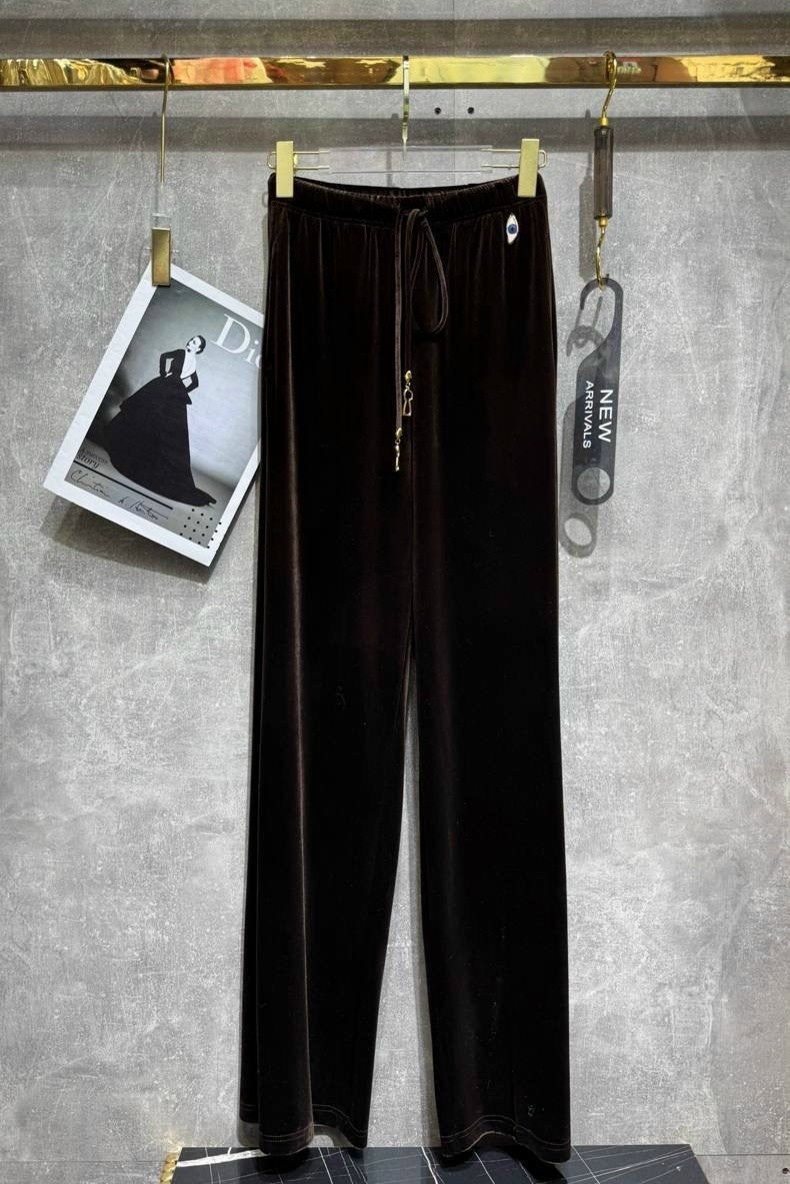 брюки велюровые,бархатные брюки,велюровые штаны,старые бархатные штаны армани,прямые брюки из бархатистого велюра