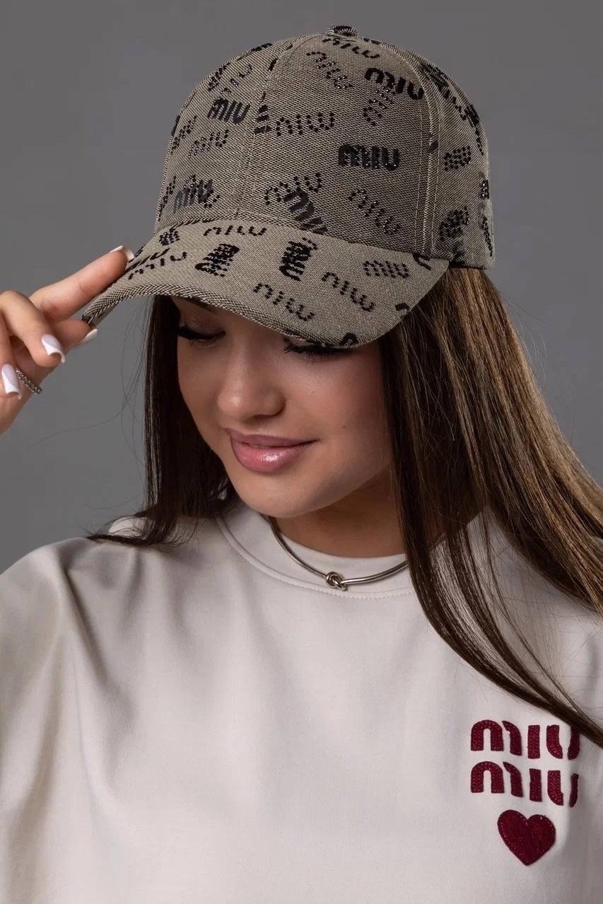 бейсболка со стразами,женская бейсболка,бейсболка женская со стразами,бейсболка женская брендовая,кепка черная женская брендовая