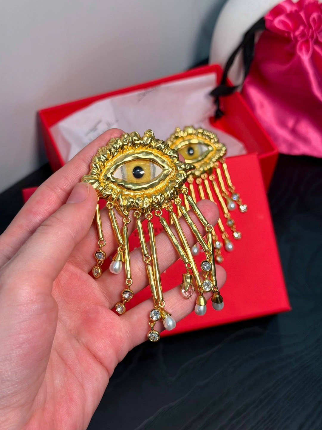 серьги глаза,женские винтажные серьги в виде глаз дьявола,женские винтажные серьги "глаза демона",серьги кисточки,серьги