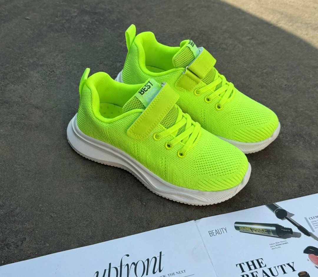 кроссовка детская,детские кроссовки,красные кроссовки,,женские кроссовки