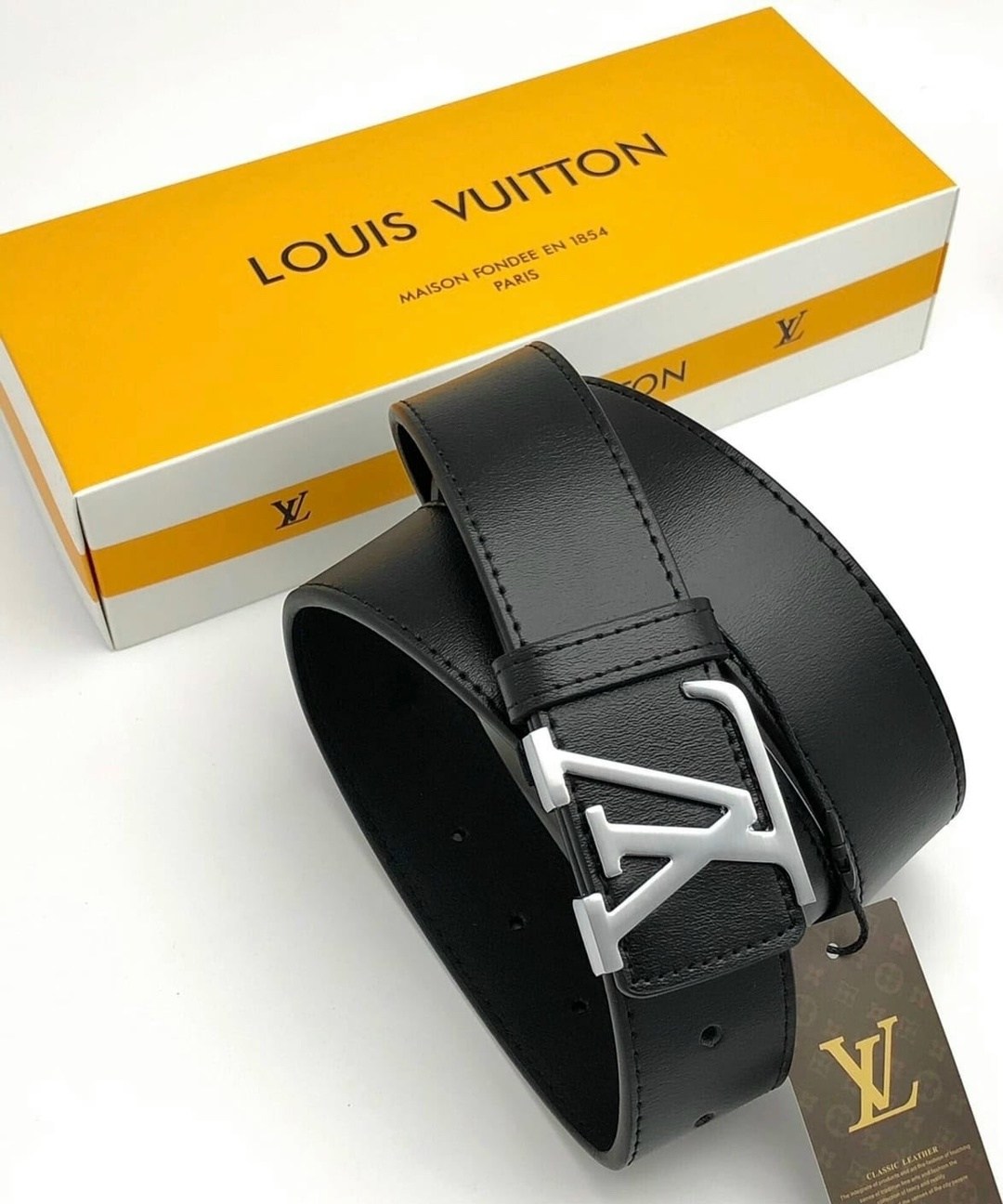 мужской ремень louis vuitton,мужской кожаный ремень louis vuitton,ремень луи витон мужской,ремень louis vuitton,ремень louis vuitton из натуральной кожи 3.8см