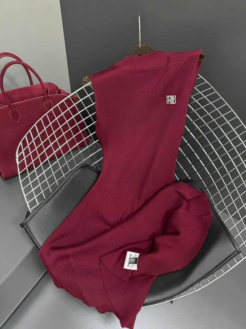 платье женской,модное платье,трикотажное платье,бордовое платье,платье трикотаж