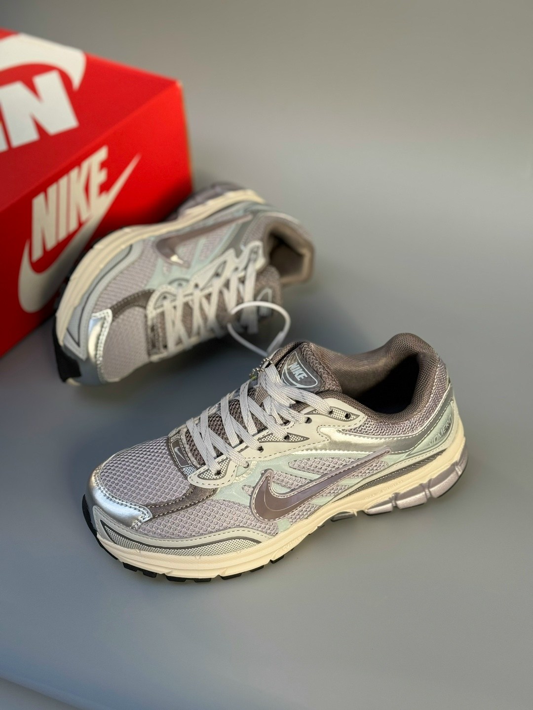 кроссовки nike,кроссовки женские nike,кроссовки женскиe,российские кроссовки,кроссовки найк