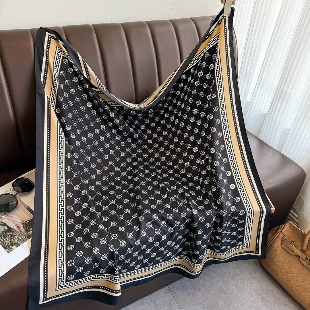 шелковый шарф,женский шелковый шарф,шелковые платки,шарф женские,шёлковый шарф с принтом