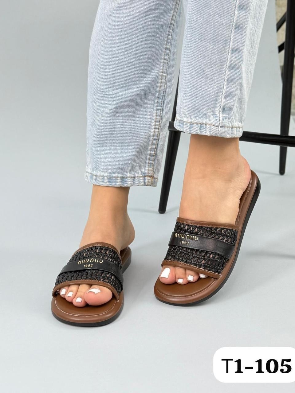 ,женские шлепанцы,шлепки женские,шлепки модные,тапочки модные