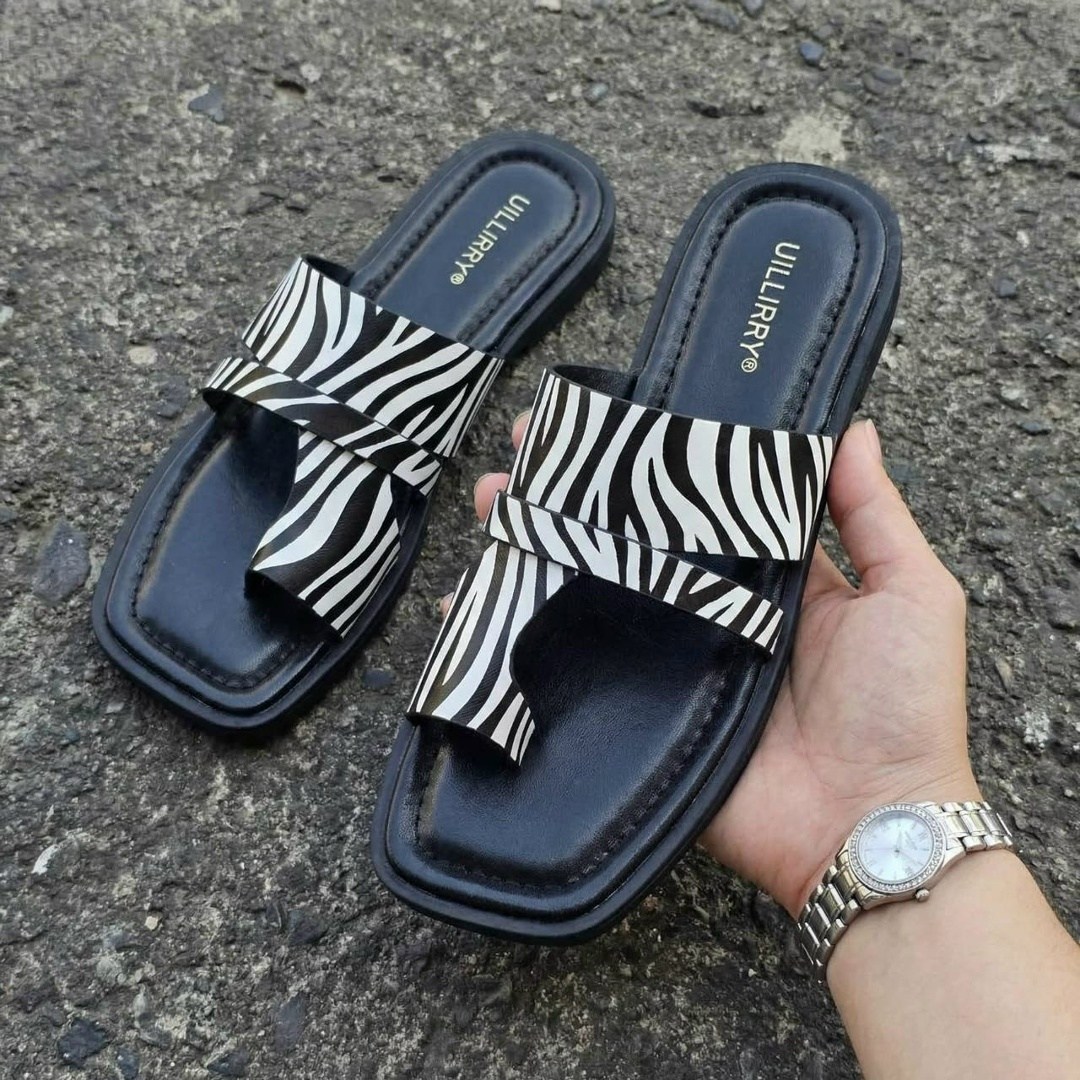 женские шлепанцы,,модные тапочки,босоножки на плоской подошве,женские сандалии