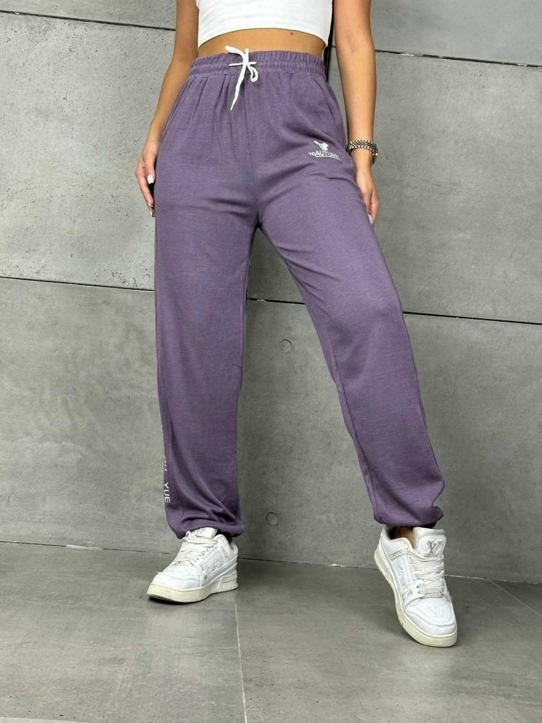 штаны спортивные женские,серые спортивные штаны,спортивные брюки,спортивные штаны,женские спортивные брюки