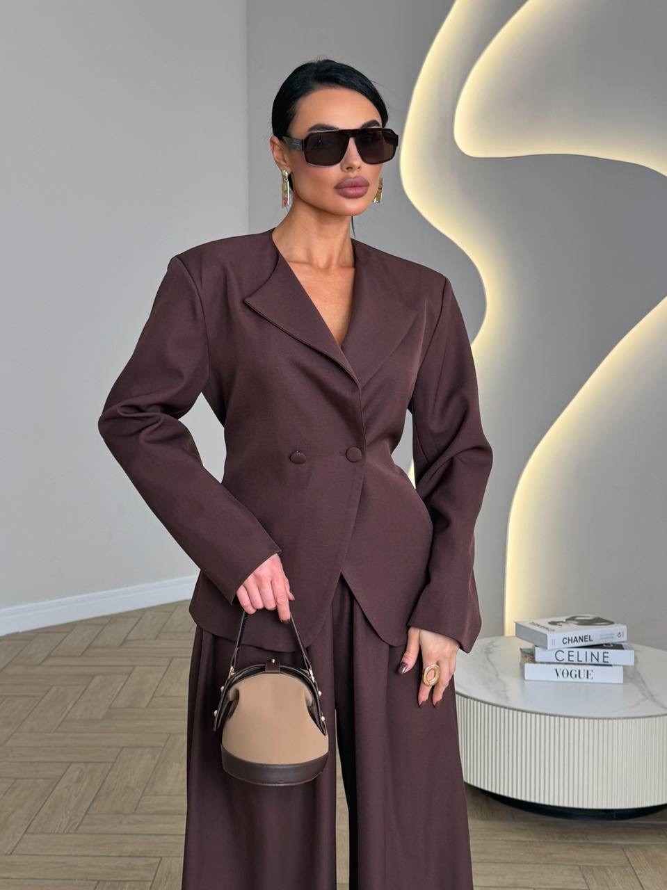 брючный костюм,брючный костюм dilanavip 1992 шоколад двойка,классический брючный костюм с пиджаком cosmo brand,костюм брючный классический inash,брючный костюм dilana vip 1992 шоколад