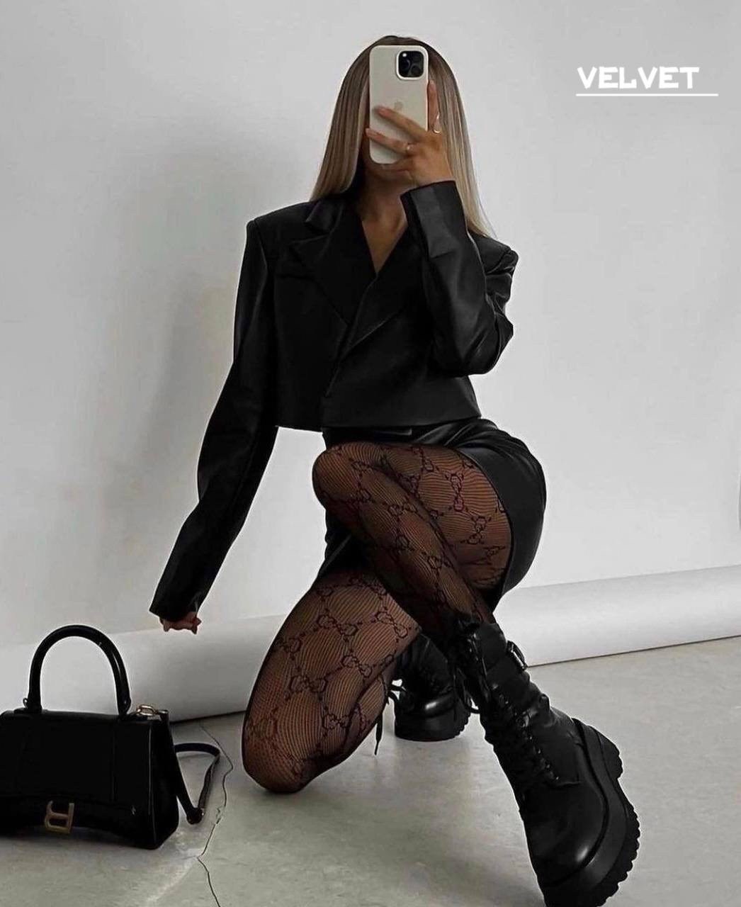 хитовый кожаный костюм с юбкой и укороченным жакетом,костюм кожаный с юбкой,костюм женский кожаный,женский кожаный костюм с юбкой,костюм 2йка эко кожа (юбка+пиджак)