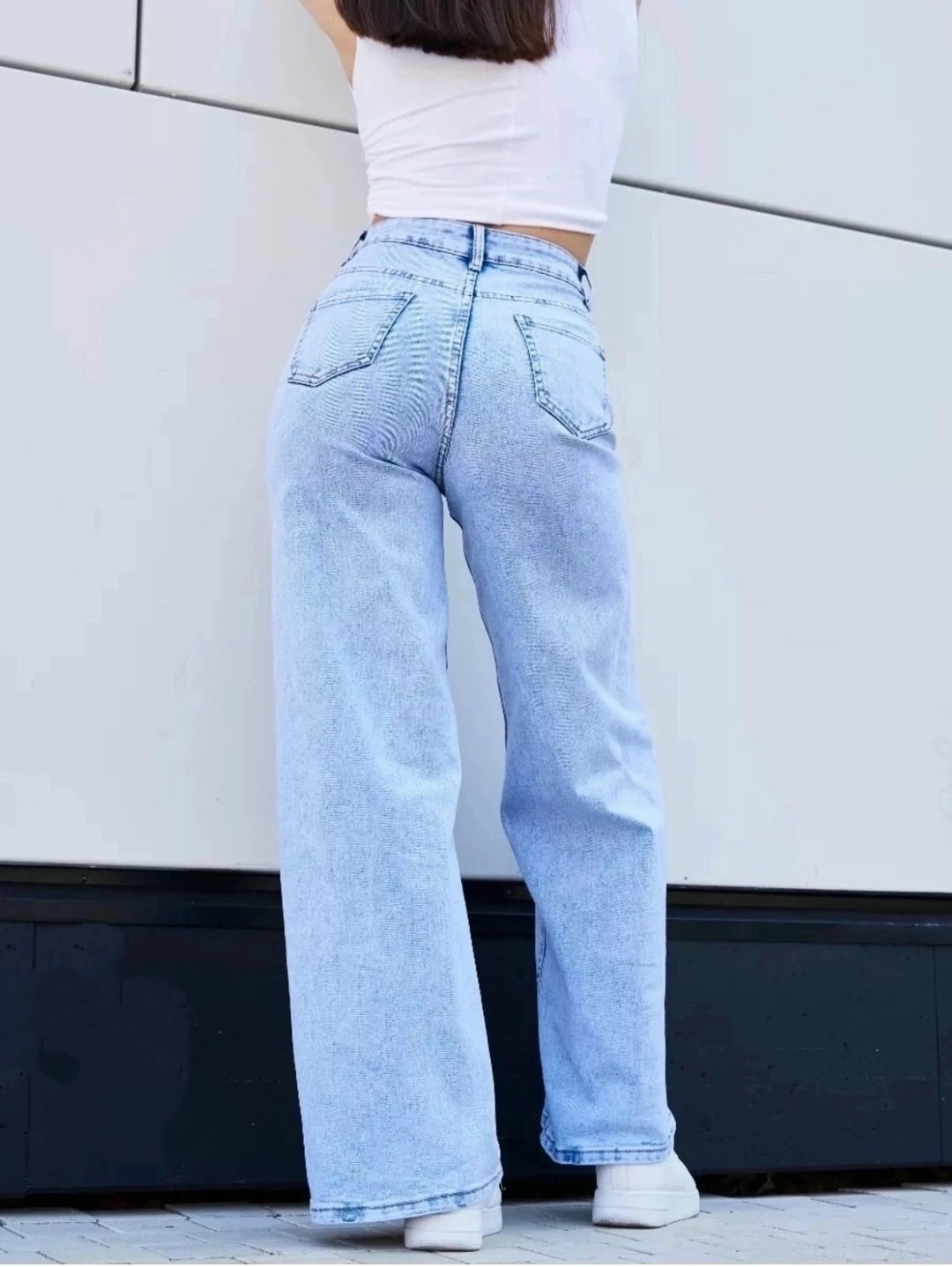 джинсы женские широкие,джинсы широкие,голубые джинсы широкие,женские джинсы,модные джинсы