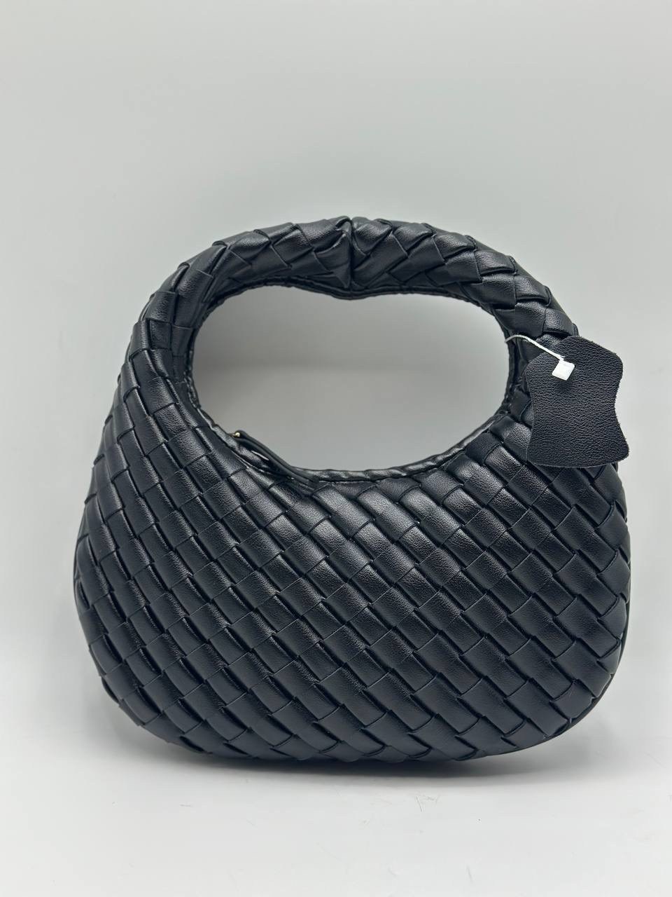 bottega veneta сумка,сумка женская bottega veneta,боттега венета сумка,сумка хобо боттега,сумки плетеная