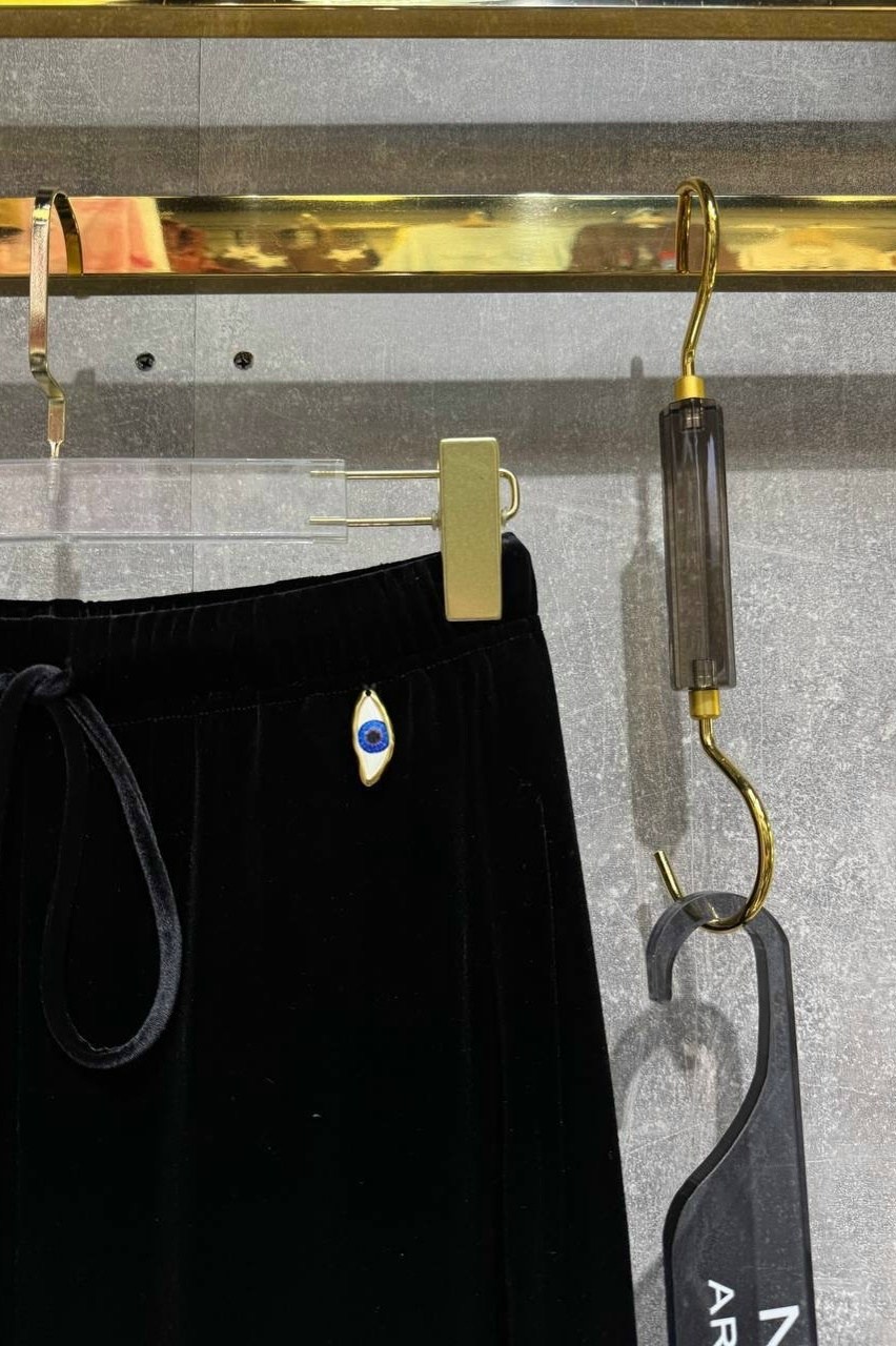 брюки велюровые,велюровые штаны,прямые брюки из бархатистого велюра,штаны повседневные,повседневные брюки