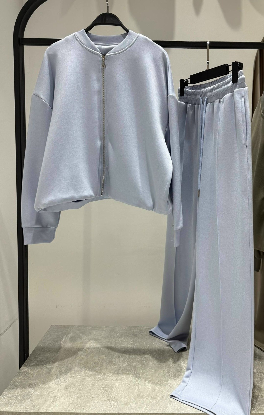 костюм спортивный,спортивные костюмы женские,женский костюм,костюм со штанами,костюм голубой
