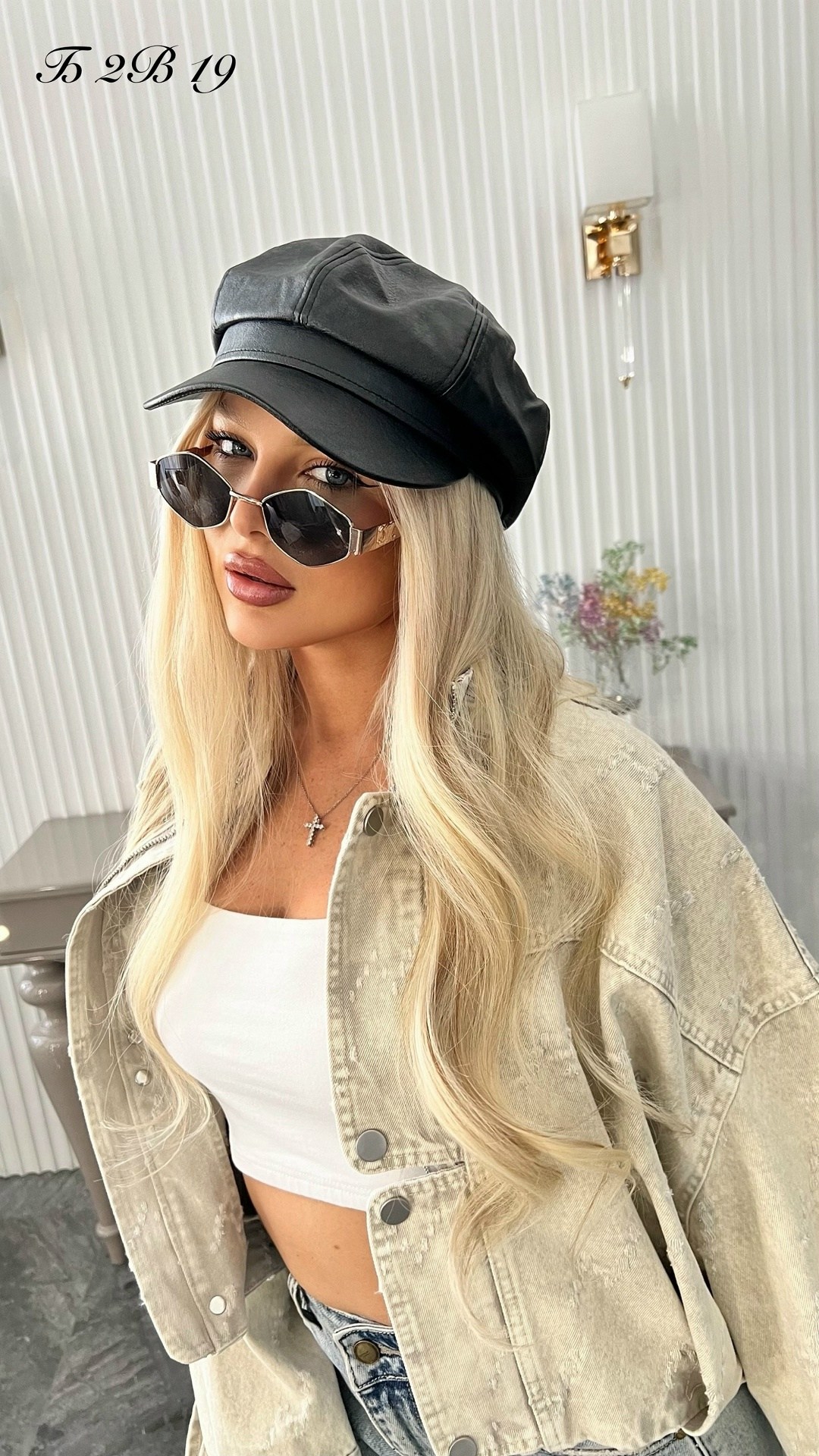 стильная кепка,кожаная кепка женская,кепи кожаная с коротким козырьком фуражка katomi,кепка женская,кожаная кепка