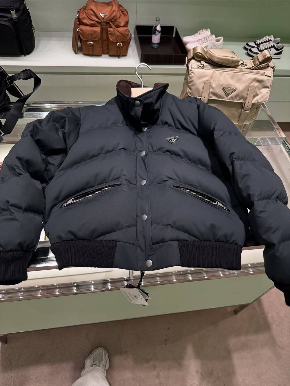 пуховик prada,куртка prada,пуховик прада,куртка prada пуховик,женская куртка prada