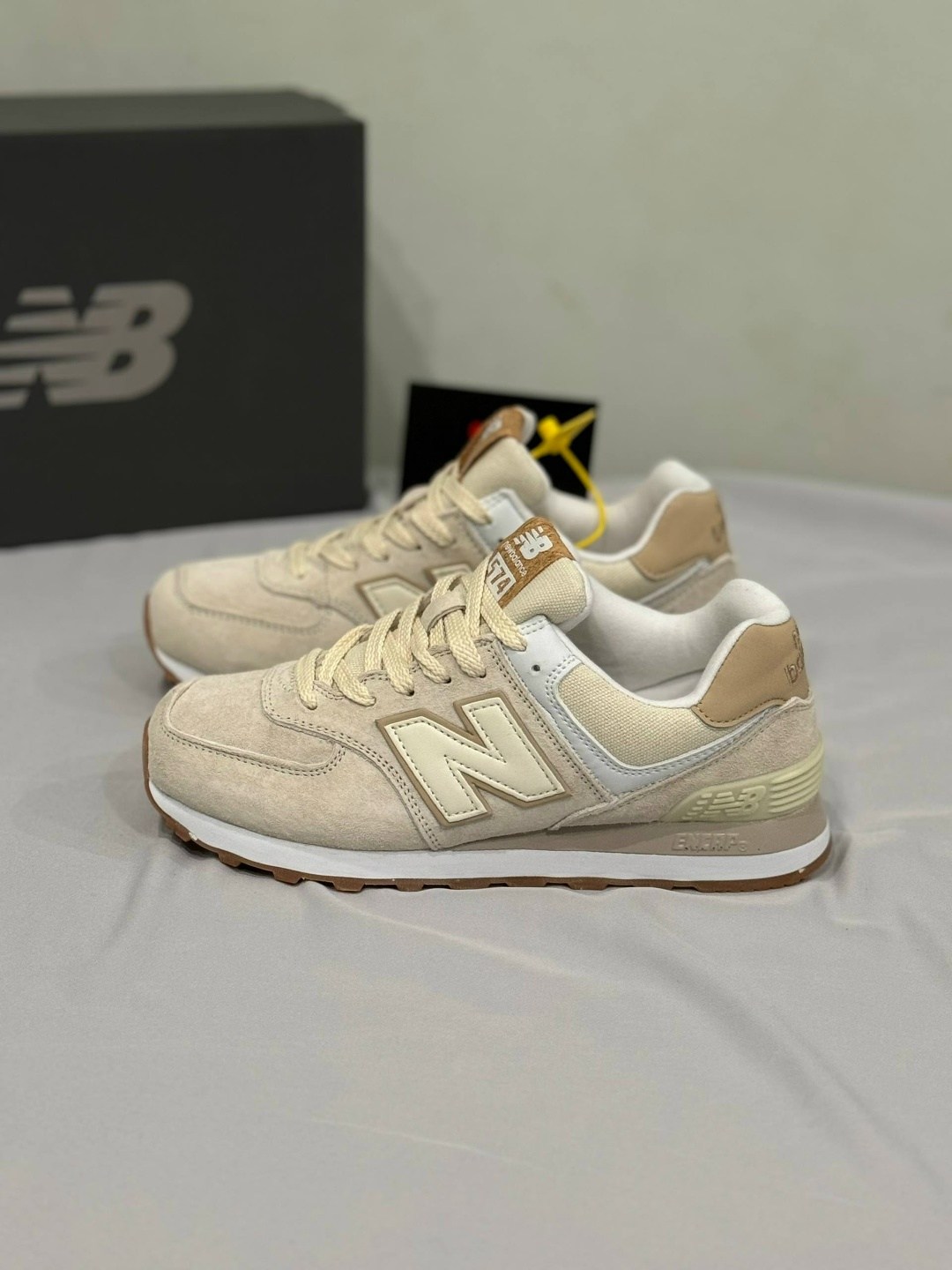 кроссовки new balance 574,женские кроссовки new balance 574,new balance 574,кроссовки new balance 574 женские бежевые замша,кроссовки