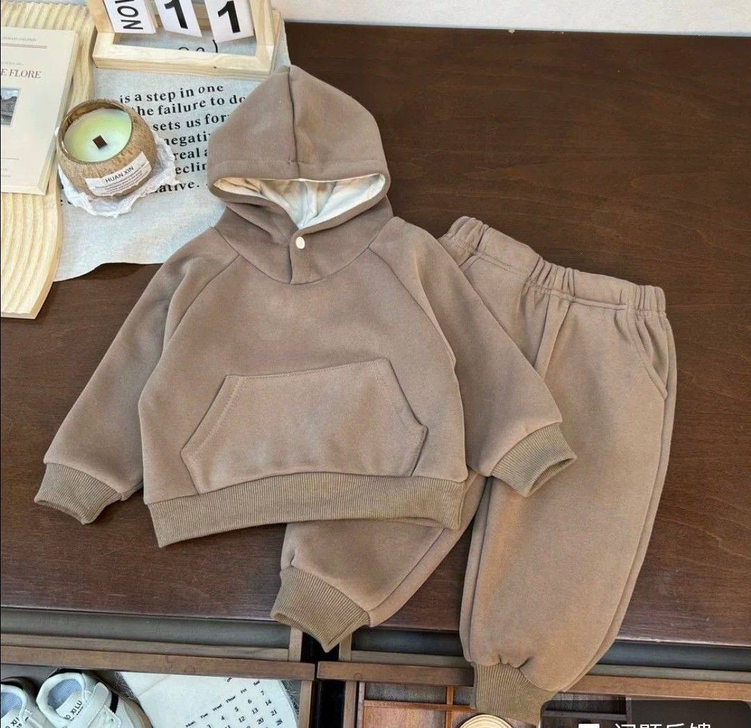 костюм на флисе,трикотажные костюмы,костюм детский,теплый костюм,комплект одежды для малыша