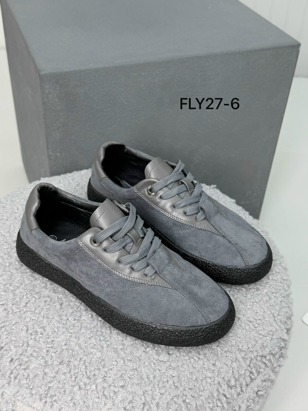 ,кроссовки замшевые,черные кроссовки,кроссовки женскиe,замшевые кеды