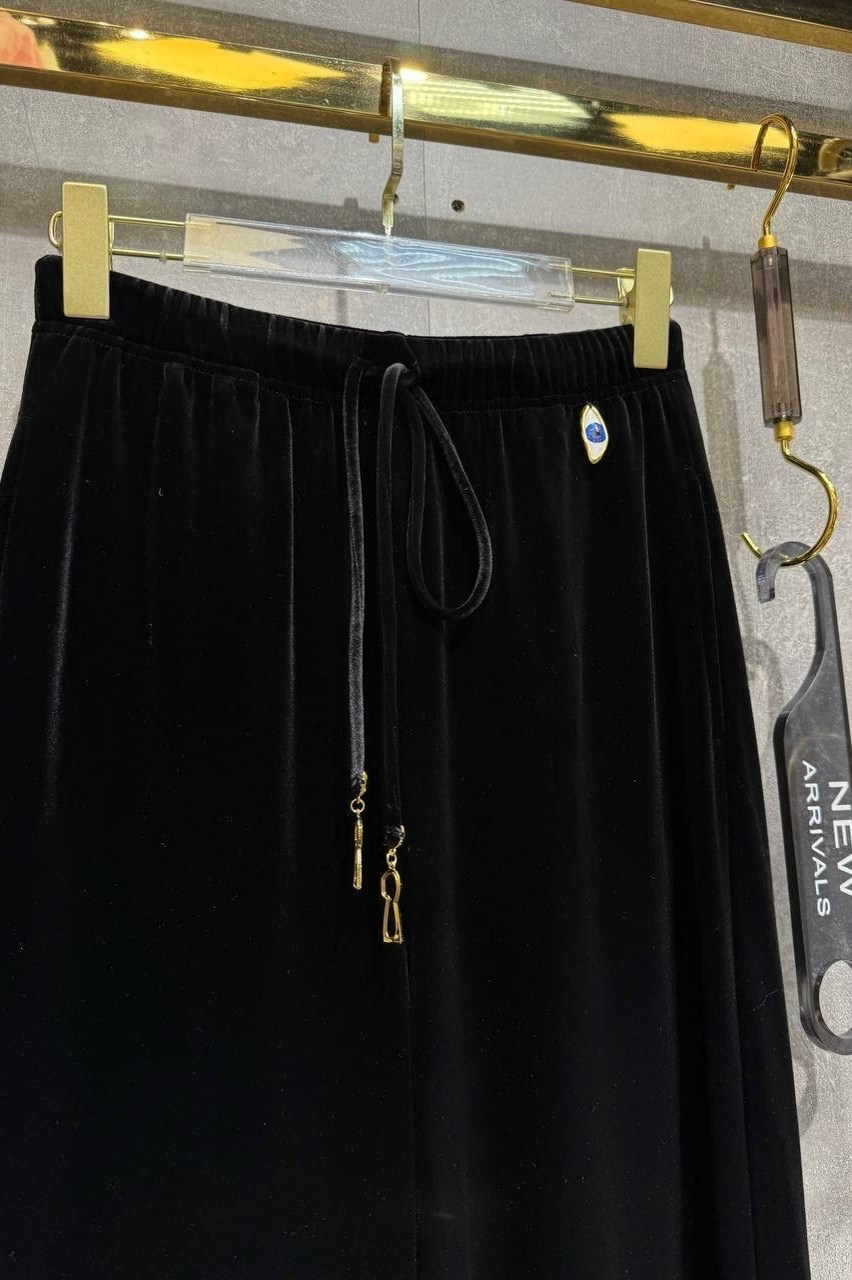 брюки велюровые,велюровые штаны,прямые брюки из бархатистого велюра,штаны повседневные,повседневные брюки